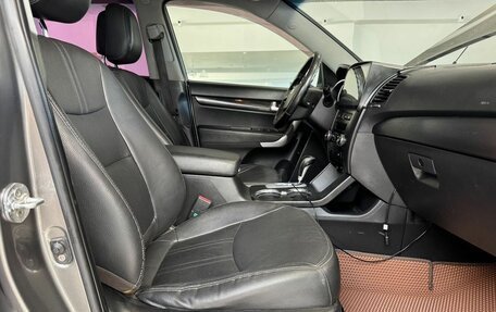 KIA Sorento II рестайлинг, 2012 год, 1 555 000 рублей, 18 фотография