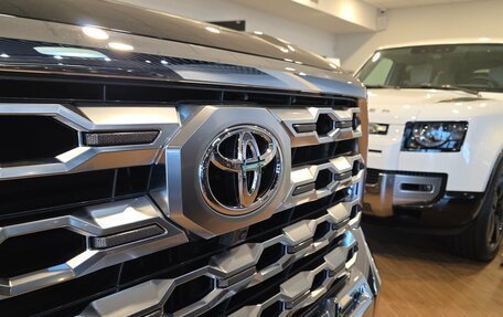 Toyota Tundra, 2024 год, 9 590 000 рублей, 8 фотография