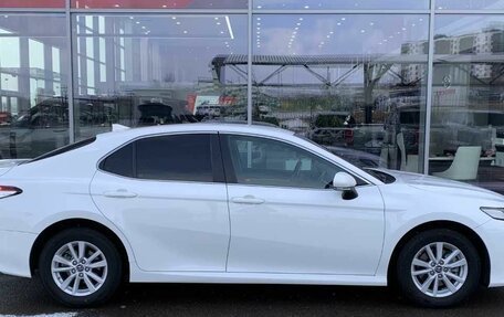 Toyota Camry, 2019 год, 2 845 000 рублей, 10 фотография