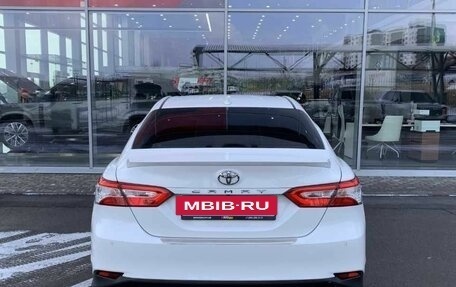 Toyota Camry, 2019 год, 2 845 000 рублей, 13 фотография