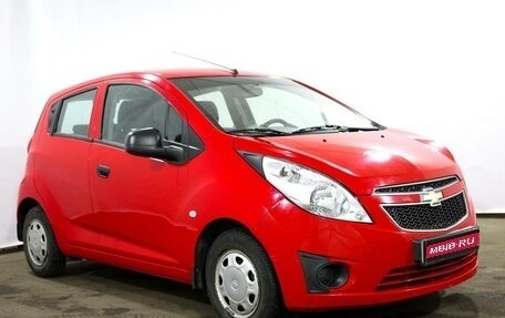 Chevrolet Spark III, 2013 год, 640 000 рублей, 1 фотография