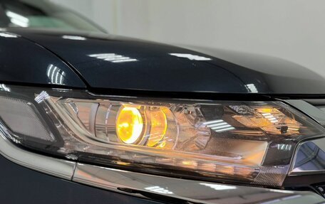 Mitsubishi Outlander III рестайлинг 3, 2018 год, 1 750 000 рублей, 9 фотография