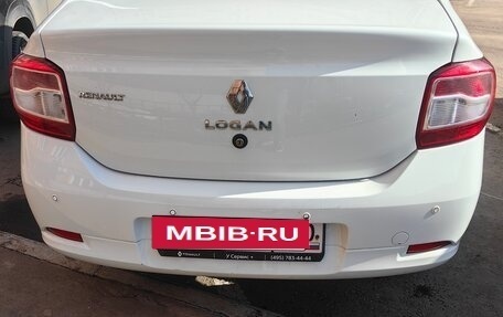 Renault Logan II, 2017 год, 800 000 рублей, 2 фотография