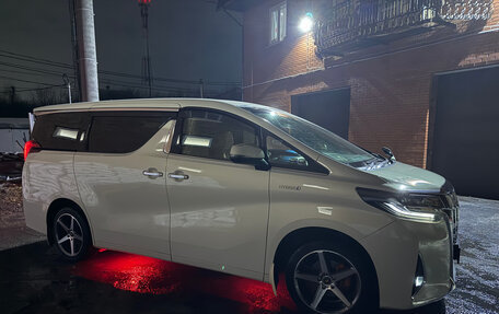 Toyota Alphard III, 2018 год, 3 999 999 рублей, 6 фотография