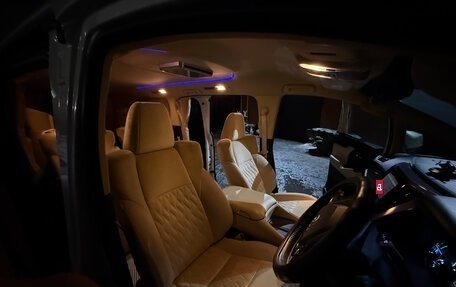 Toyota Alphard III, 2018 год, 3 999 999 рублей, 16 фотография