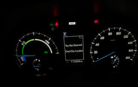 Toyota Alphard III, 2018 год, 3 999 999 рублей, 26 фотография