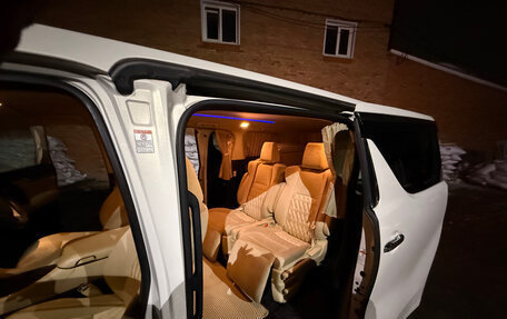 Toyota Alphard III, 2018 год, 3 999 999 рублей, 23 фотография