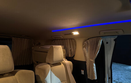 Toyota Alphard III, 2018 год, 3 999 999 рублей, 20 фотография