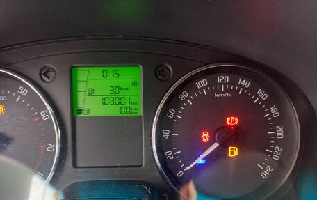 Skoda Fabia II, 2012 год, 599 000 рублей, 6 фотография