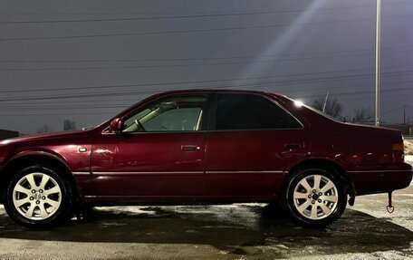 Toyota Camry, 1998 год, 549 000 рублей, 3 фотография