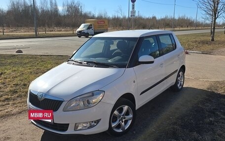 Skoda Fabia II, 2011 год, 1 200 000 рублей, 6 фотография