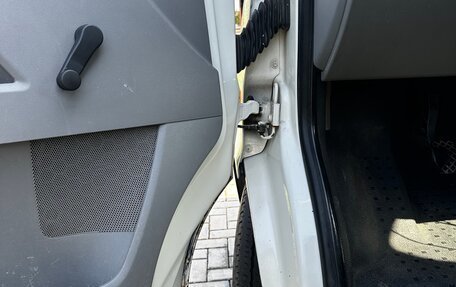 Volkswagen Transporter T5 рестайлинг, 2004 год, 700 000 рублей, 9 фотография