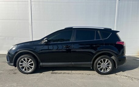 Toyota RAV4, 2017 год, 2 674 000 рублей, 5 фотография