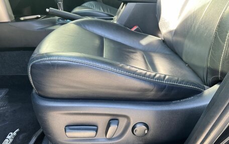 Toyota RAV4, 2017 год, 2 674 000 рублей, 14 фотография