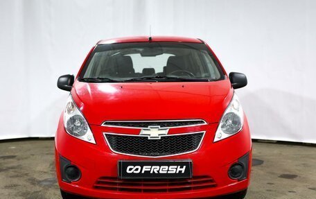 Chevrolet Spark III, 2013 год, 640 000 рублей, 3 фотография