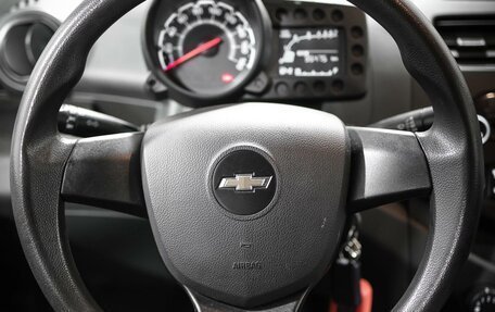 Chevrolet Spark III, 2013 год, 640 000 рублей, 11 фотография