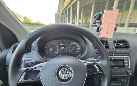 Volkswagen Polo VI (EU Market), 2016 год, 1 400 000 рублей, 13 фотография