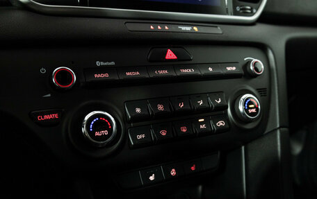 KIA Sportage IV рестайлинг, 2020 год, 2 300 000 рублей, 16 фотография