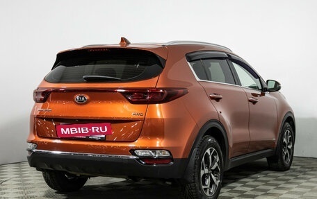 KIA Sportage IV рестайлинг, 2020 год, 2 300 000 рублей, 5 фотография