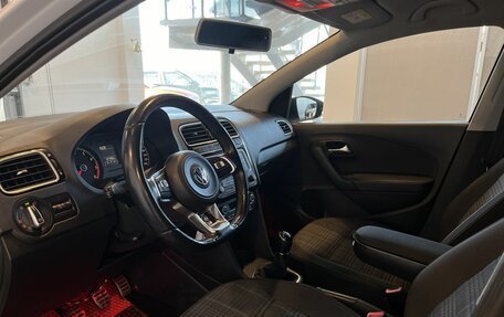 Volkswagen Polo VI (EU Market), 2018 год, 1 275 000 рублей, 22 фотография