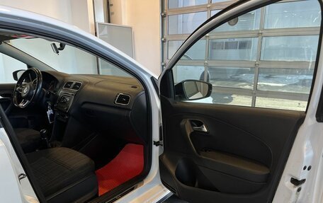 Volkswagen Polo VI (EU Market), 2018 год, 1 275 000 рублей, 26 фотография