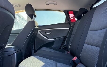 Hyundai i30 II рестайлинг, 2013 год, 997 000 рублей, 10 фотография