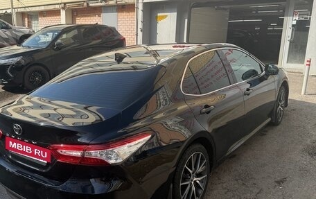 Toyota Camry, 2021 год, 3 850 000 рублей, 3 фотография