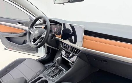 Volkswagen Bora, 2022 год, 1 594 000 рублей, 10 фотография