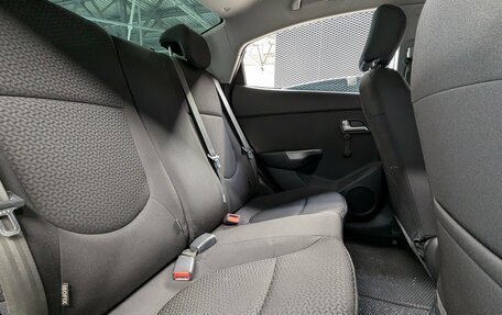 KIA Rio III рестайлинг, 2014 год, 740 000 рублей, 28 фотография