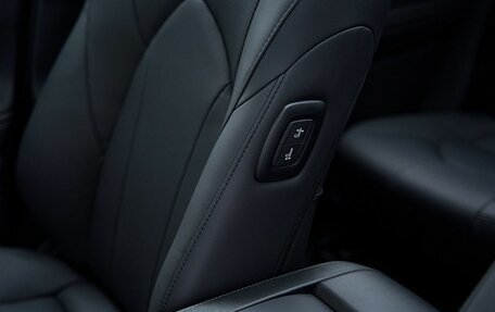 Toyota Highlander, 2026 год, 6 299 900 рублей, 9 фотография