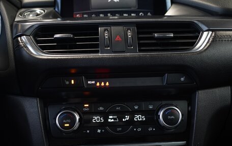 Mazda 6, 2017 год, 1 850 000 рублей, 17 фотография