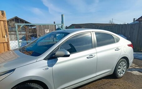 Hyundai Solaris II рестайлинг, 2019 год, 1 480 000 рублей, 2 фотография