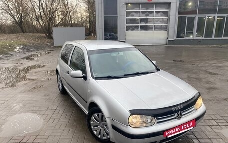 Volkswagen Golf IV, 2003 год, 230 000 рублей, 2 фотография