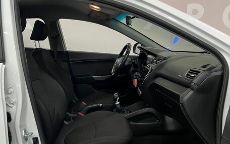 KIA Rio III рестайлинг, 2015 год, 699 000 рублей, 14 фотография