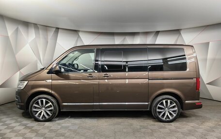 Volkswagen Multivan T6 рестайлинг, 2015 год, 3 647 000 рублей, 5 фотография