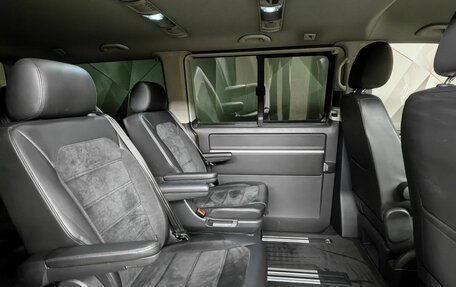 Volkswagen Multivan T6 рестайлинг, 2015 год, 3 647 000 рублей, 16 фотография