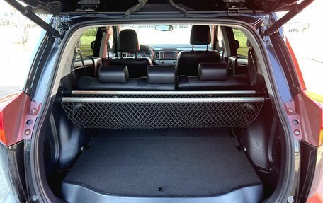 Toyota RAV4, 2013 год, 1 920 000 рублей, 9 фотография