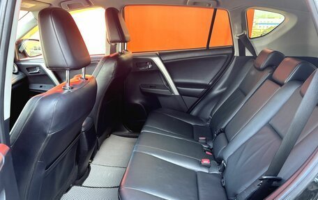 Toyota RAV4, 2013 год, 1 920 000 рублей, 16 фотография