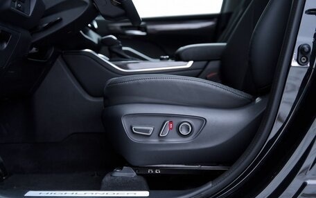 Toyota Highlander, 2026 год, 6 299 900 рублей, 17 фотография