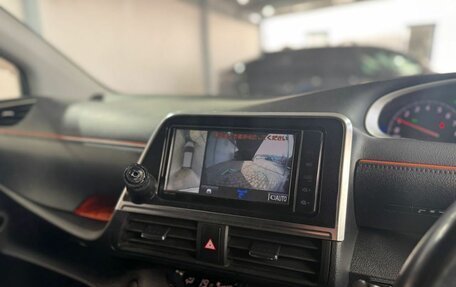 Toyota Sienta II, 2020 год, 1 629 000 рублей, 14 фотография