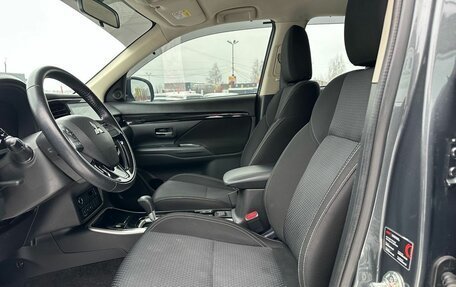 Mitsubishi Outlander III рестайлинг 3, 2021 год, 2 499 000 рублей, 25 фотография