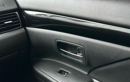 Mitsubishi Outlander III рестайлинг 3, 2021 год, 2 499 000 рублей, 23 фотография