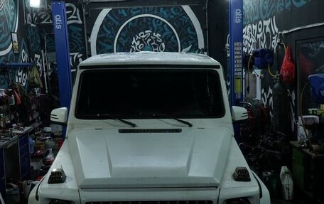 Mercedes-Benz G-Класс W463 рестайлинг _ii, 1982 год, 1 250 000 рублей, 3 фотография