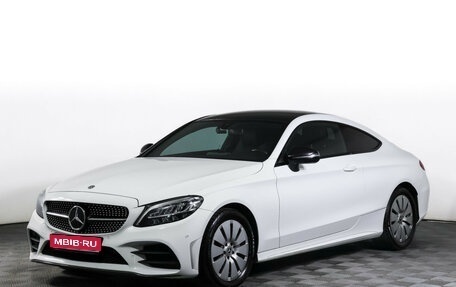 Mercedes-Benz C-Класс, 2018 год, 3 329 000 рублей, 1 фотография