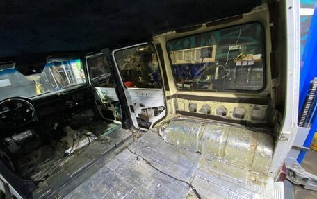 Mercedes-Benz G-Класс W463 рестайлинг _ii, 1982 год, 1 250 000 рублей, 15 фотография