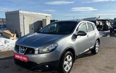 Nissan Qashqai, 2010 год, 800 000 рублей, 1 фотография