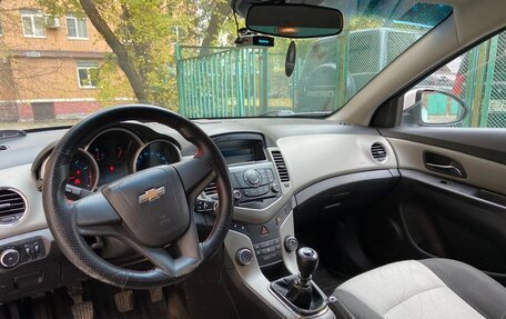 Chevrolet Cruze II, 2011 год, 590 000 рублей, 2 фотография