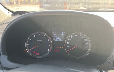 Hyundai Solaris II рестайлинг, 2011 год, 490 000 рублей, 6 фотография