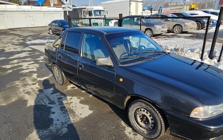 Daewoo Nexia I рестайлинг, 1995 год, 120 000 рублей, 3 фотография