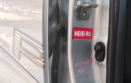 Toyota Land Cruiser Prado 120 рестайлинг, 2003 год, 1 950 000 рублей, 4 фотография